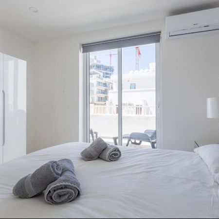 Saint Julian - Lovely Apartment With Terrace - Cityapartmentstay San Ġiljan Buitenkant foto