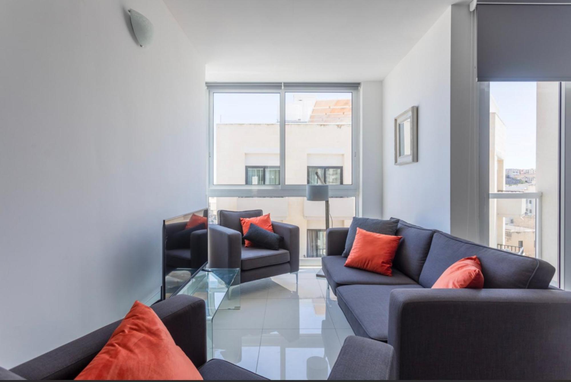 Saint Julian - Lovely Apartment With Terrace - Cityapartmentstay San Ġiljan Buitenkant foto