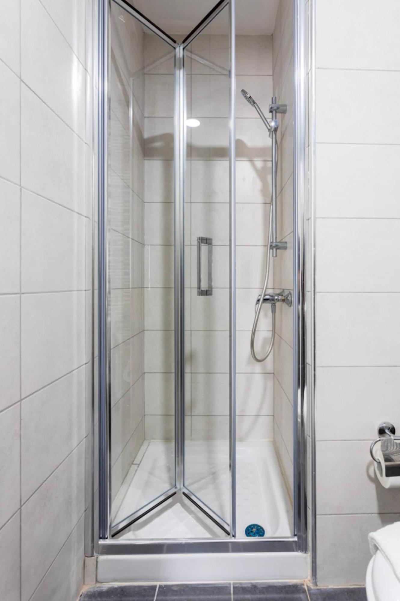 Saint Julian - Lovely Apartment With Terrace - Cityapartmentstay San Ġiljan Buitenkant foto
