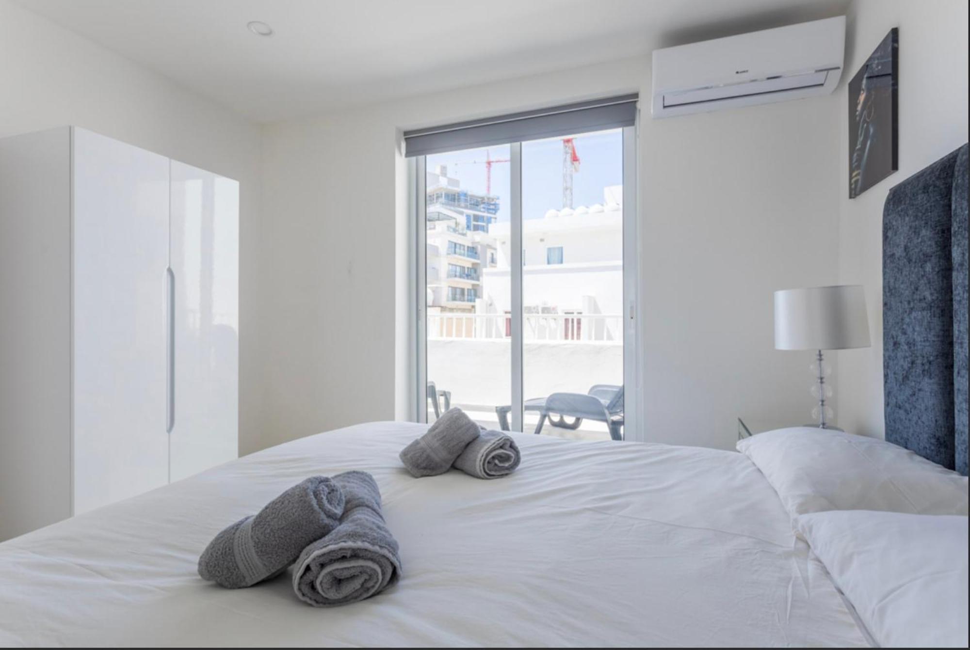 Saint Julian - Lovely Apartment With Terrace - Cityapartmentstay San Ġiljan Buitenkant foto